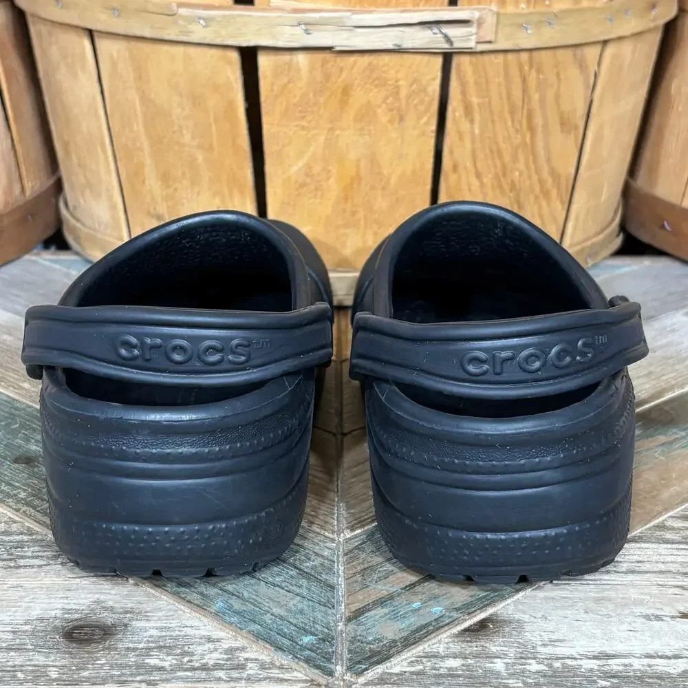 Crocs Reinforce Closed Toe Cap Toe Black Rubber Unisex Clogs Mens Size 8